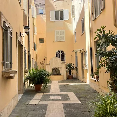 Foro C Apartment *